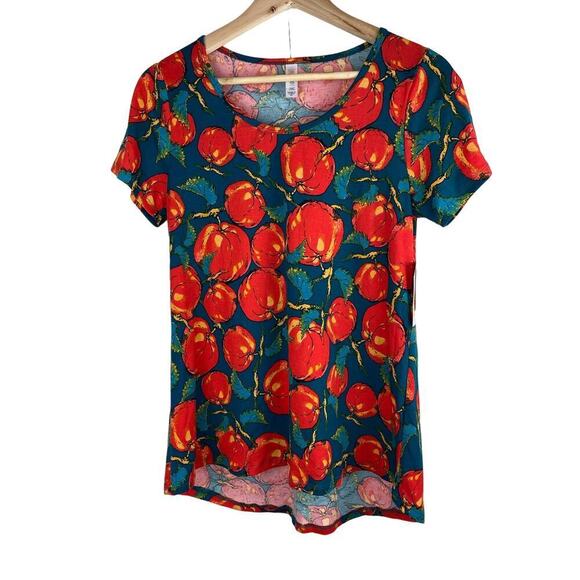 NWT LuLaRoe Women's XS Tomatoes on the Vine Classic Summer T-Shirt - Picture 1 of 6